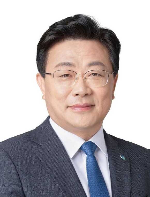 개인택시 ‘5년 족쇄’ 푼다…안태준 <b>의원</b>, 단기 차익거래 막는 안전장...