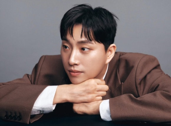 'KTX 낙상사고 공개 논란' <b>박위</b>, <b>서울시 홍보대사</b>직 <b>사임</b> 의사 밝혀