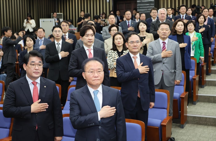 윤재옥, 국민의힘 비상대책위원장에 <b>황우여</b> 지명···당선인 총회서 추인
