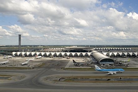 태국 방콕의 수완나품 국제공항. 위키피디아