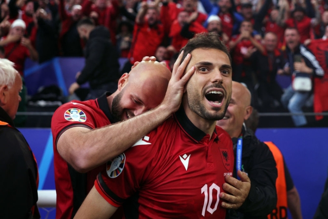 경기 시작 22초 만에 선제골을 터트린 알바니아 네딤 바이라미. Getty Images