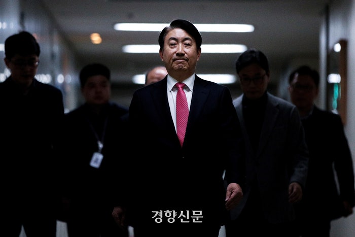 <b>이동관</b>, ‘배우자 청탁 의혹 <b>보도</b>’ YTN 상대 5억원 손배소 1심 패소