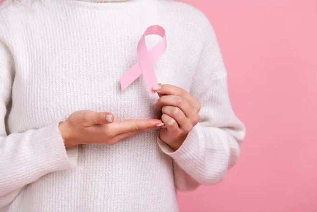 체중에 따른 유방암 발병 위험도가 월경이 끝났는지 아닌지에 따라 달라진다는 연구결과가 발표됐다. 게티이미지