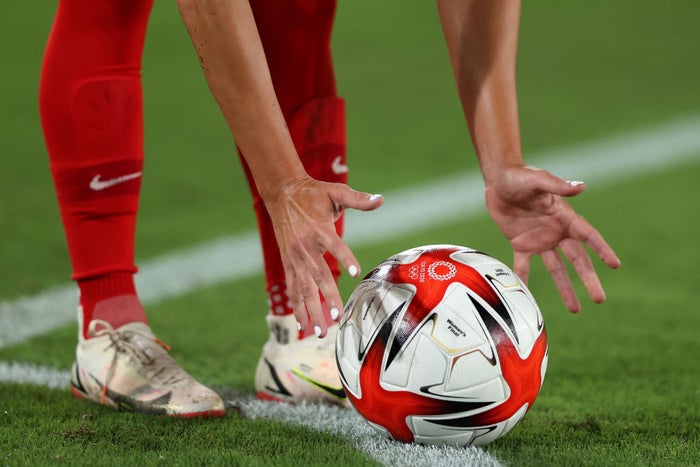 여자<b>축구</b> <b>올림픽</b> 디펜딩 챔피언이 첫 상대팀 드론 염탐 ‘망신’