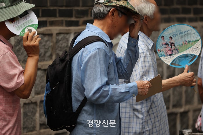 계속되는 폭염과 열대야···<b>곳곳</b>에 <b>강한 소나기</b>