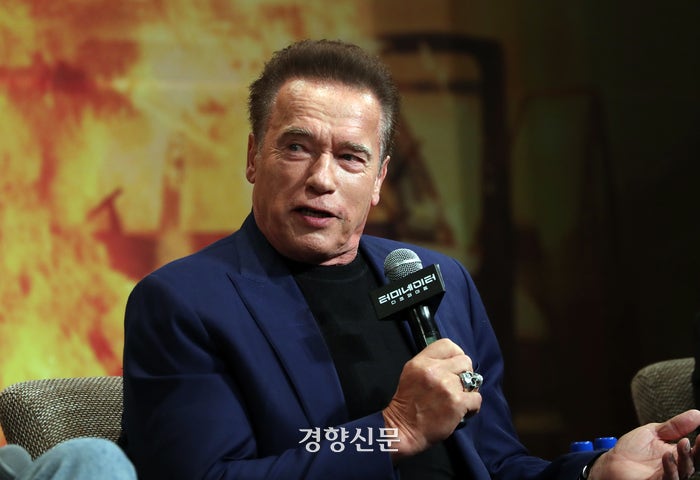 공화당 주지사 지낸 배우 아널드 <b>슈워제네거</b> “해리스에 투표할 것”