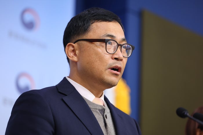 <b>문체부</b>, 말은 빙빙돌렸지만 결국은 “<b>정몽규</b> 아웃”