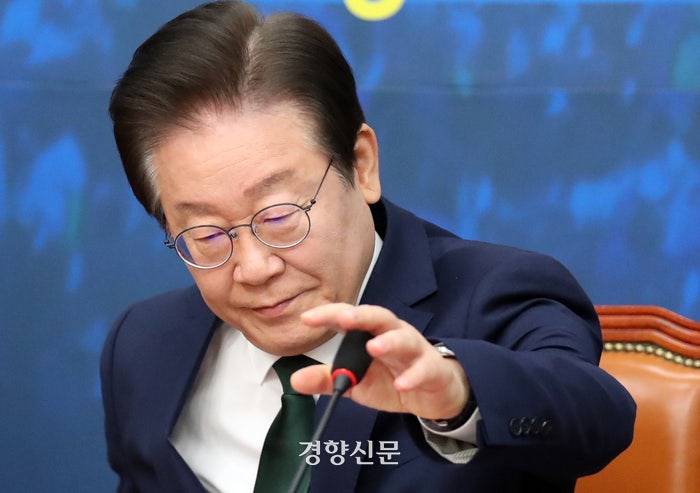 <b>검찰</b>, 경기도 법카 유용 의혹 <b>이재명</b> 대표 기소…윤 정부 들어 <b>6번째</b>