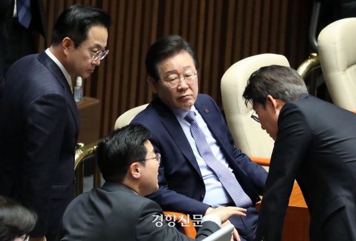 ‘김건희 의혹 겨냥’ <b>상설특검</b> 여당 추천 배제 규칙 <b>개정안</b> 본회의 통...