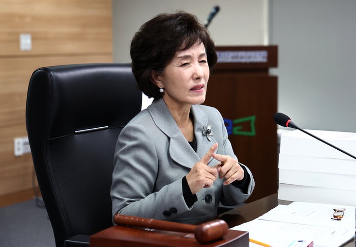 국회 <b>행안위</b>, <b>박선영</b> 진화위원장 퇴장 명령···“처신 문제제기 타당...