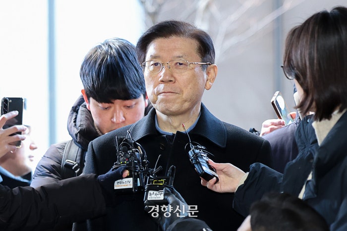 [속보]박종준 <b>경호처장</b> 사의…최상목 대행, <b>사직</b>서 수리