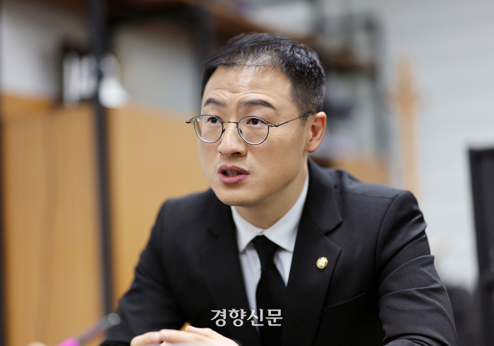 <b>김상욱</b>, <b>울산시당</b>위원장 <b>사퇴</b>···“옳음 추구 값, 달게 받겠다”