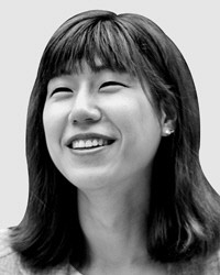 [지금, 여기]수많은 ‘유독’의 순간을 넘어