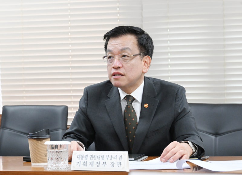 [여적] ‘트루먼과 포드’ 사이, 최상목