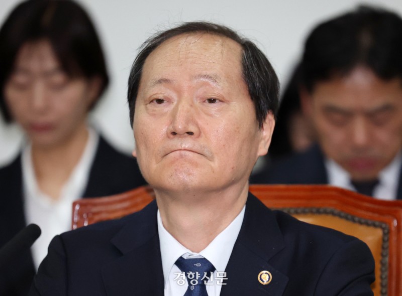 [사설]‘헌법 위’ 헌재 인사하고 버티는 한덕수, 또 탄핵하란 건가