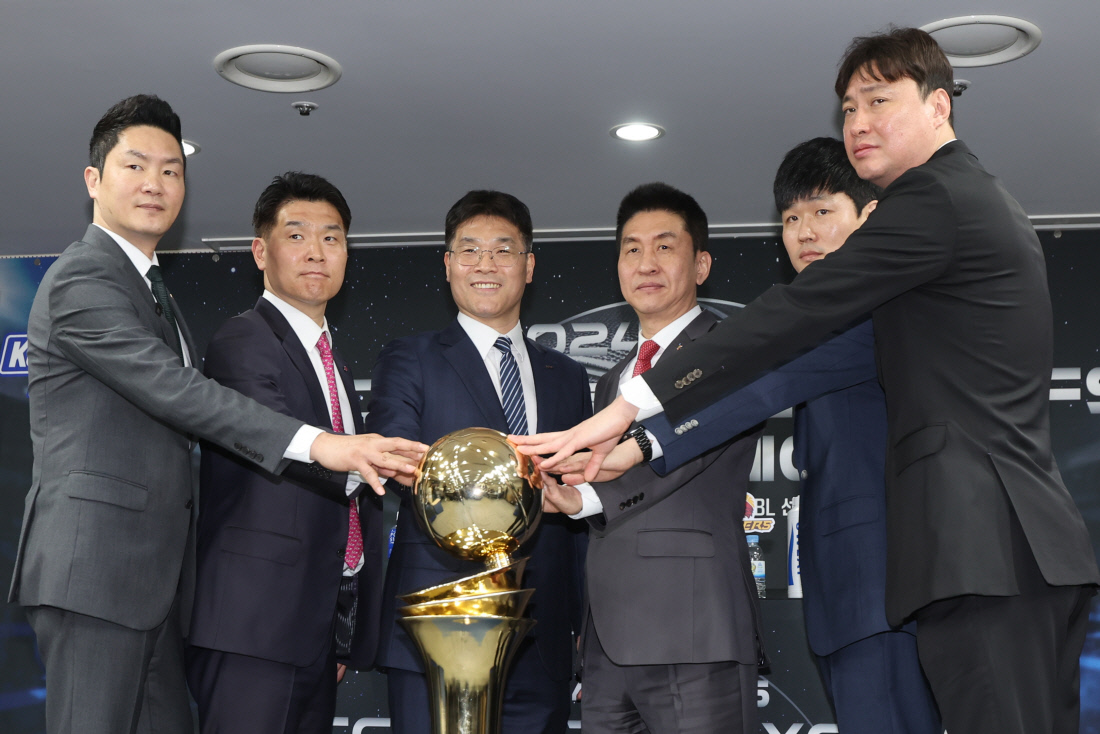 전희철 SK 감독·조상현 LG 감독 “누가 올라와도 상관없다”