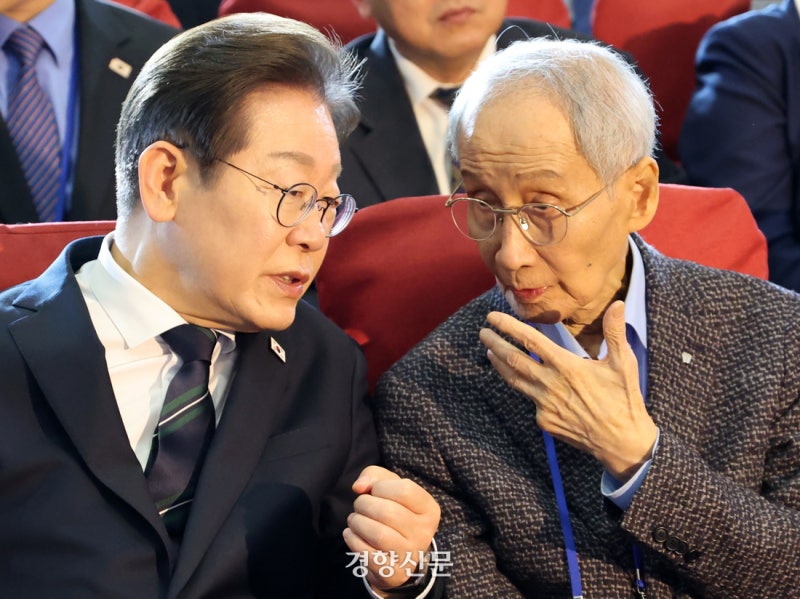 윤여준·이석연·정은경에 임종석까지 합류···<b>이재명</b> ‘통합’ 선대...