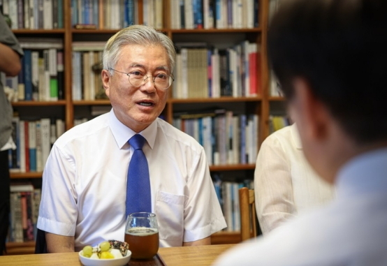 문재인 전 대통령. 더불어민주당 제공