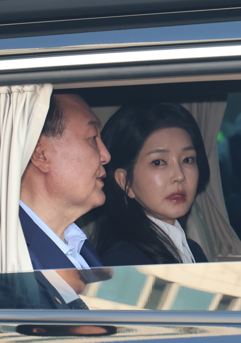 [사설]김건희 소환 통보한 검찰, 불응시 체포·구속해야