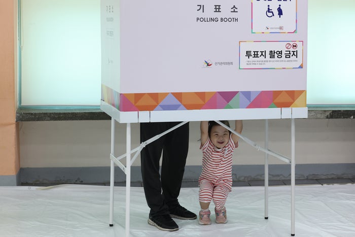 “죽은사람이 선거 명부에 있다”···인천 투표 관련 46건 신고 - 국민의힘 마이너 갤러리