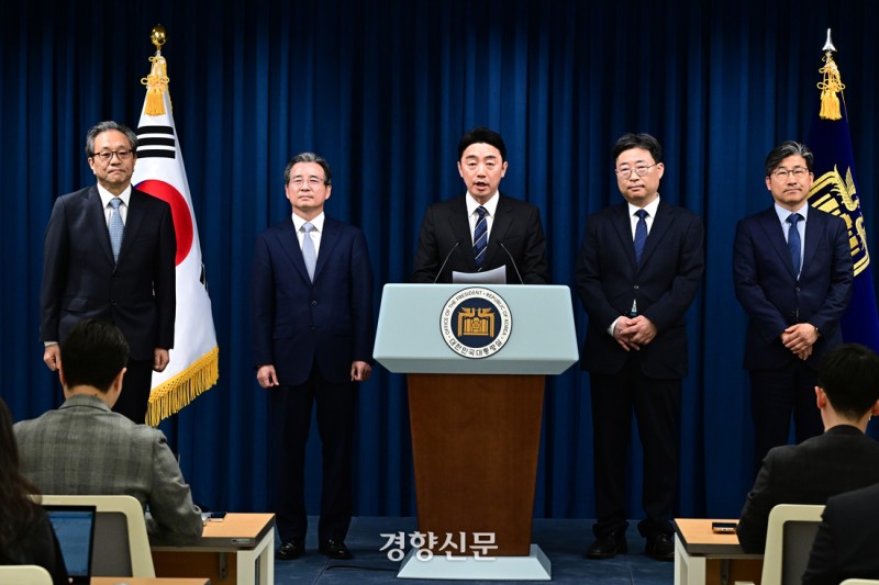 [속보]‘<b>이재명</b> 경제팀’…<b>정책</b>실장 김용범·경제성장수석 하준경·재정...