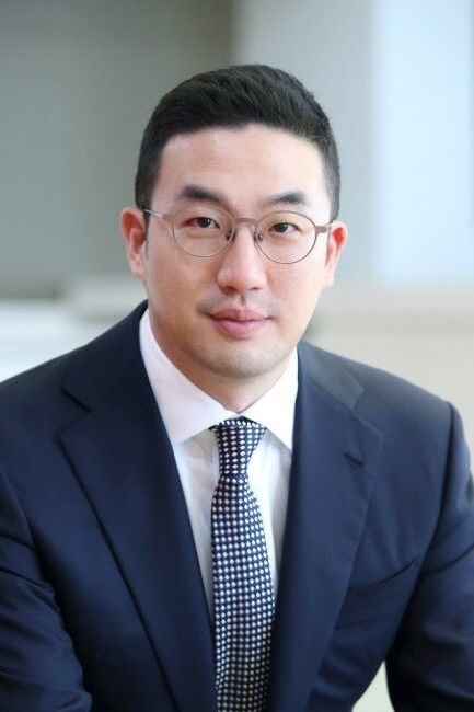구광모 LG 회장, 인도네시아 배터리 사업장 찾아 “경쟁력 확보” 강조
