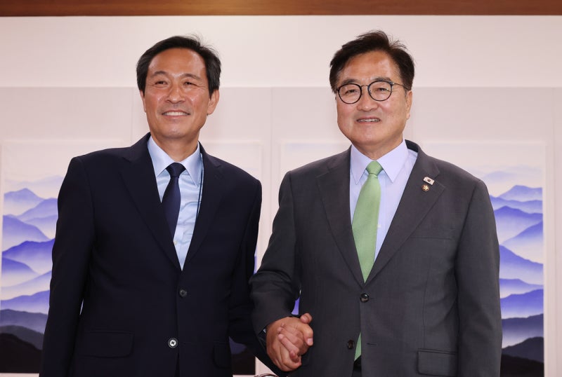 이재명 대통령, <b>국회의장</b>·여당에 “신속한 <b>추경</b> 처리” 요청