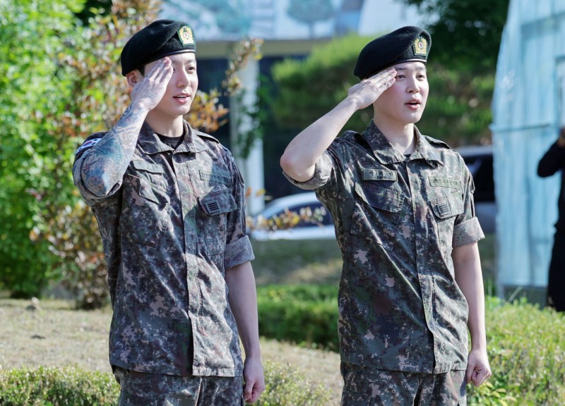 [여적] 완전체 BTS