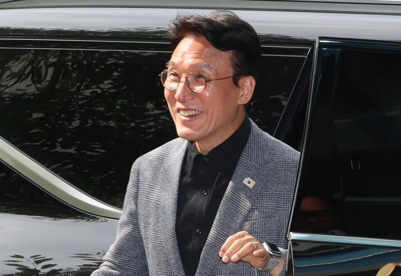 <b>김민석 청문회 증인</b> 명단 놓고 여야 실랑이…국힘은 ‘전 배우자’, 민...