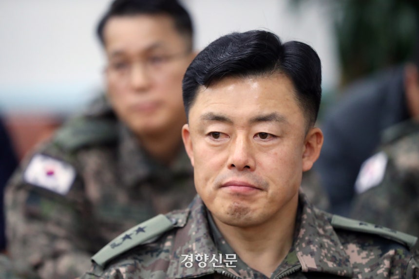 12.3 불법계엄 당일 선거관리위원회 등에 군 병력을 투입한 혐의를 받고 있는 문상호 전 정보사령관이 지난해 12월10일 국회 국방위 긴급현안질의에 출석하고 있다. 박민규 선임기자