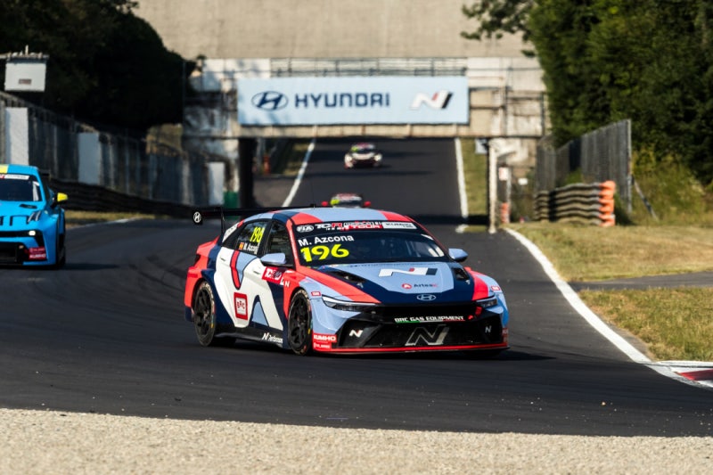 더 뉴 아반떼 N TCR, ‘2025 TCR 월드투어’ 3라운드 우승[포토뉴스]