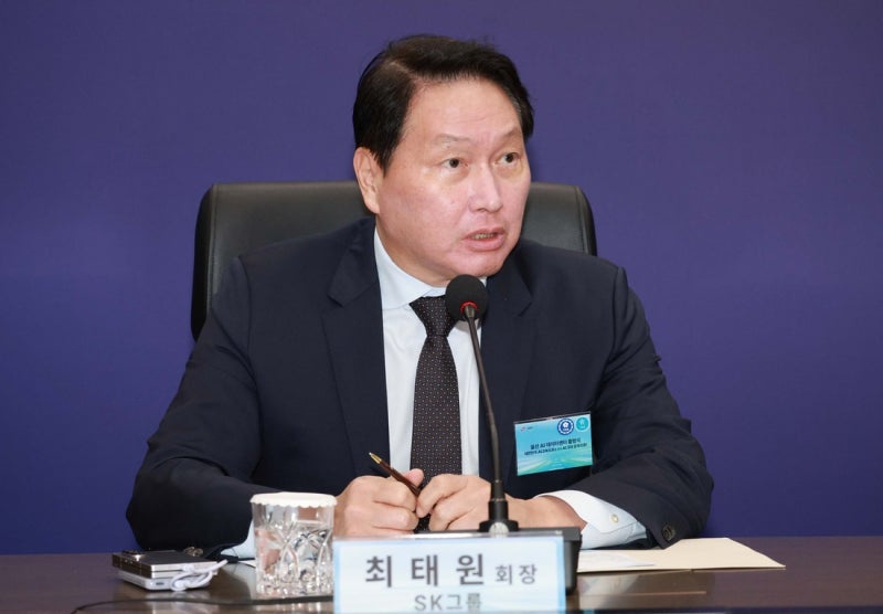 [속보]<b>최태원</b> ‘SK<b>실트론</b> 사익편취 의혹’ 최종 승소···“공정위 과징...