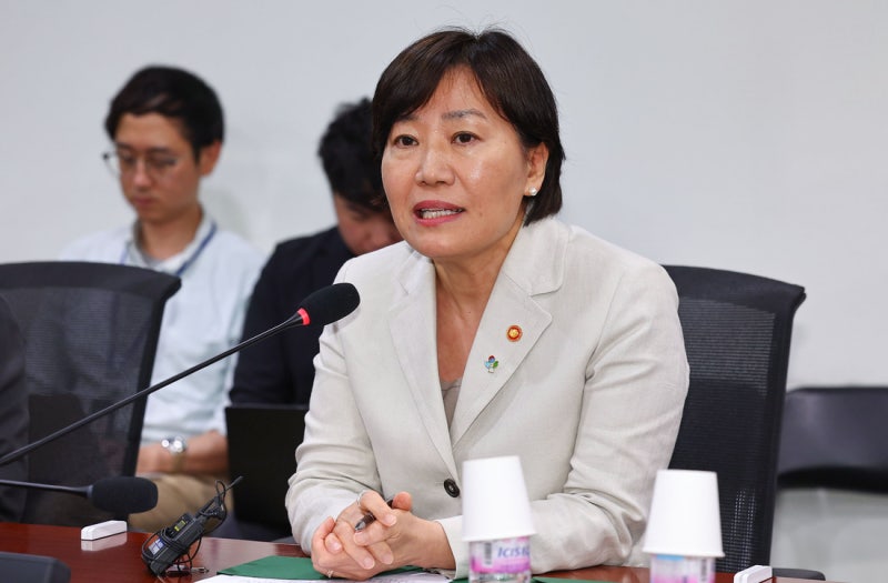 입장 바꾼 송미령 “선제적 수급조절 보완해 양곡법 <b>추진</b>하겠다”