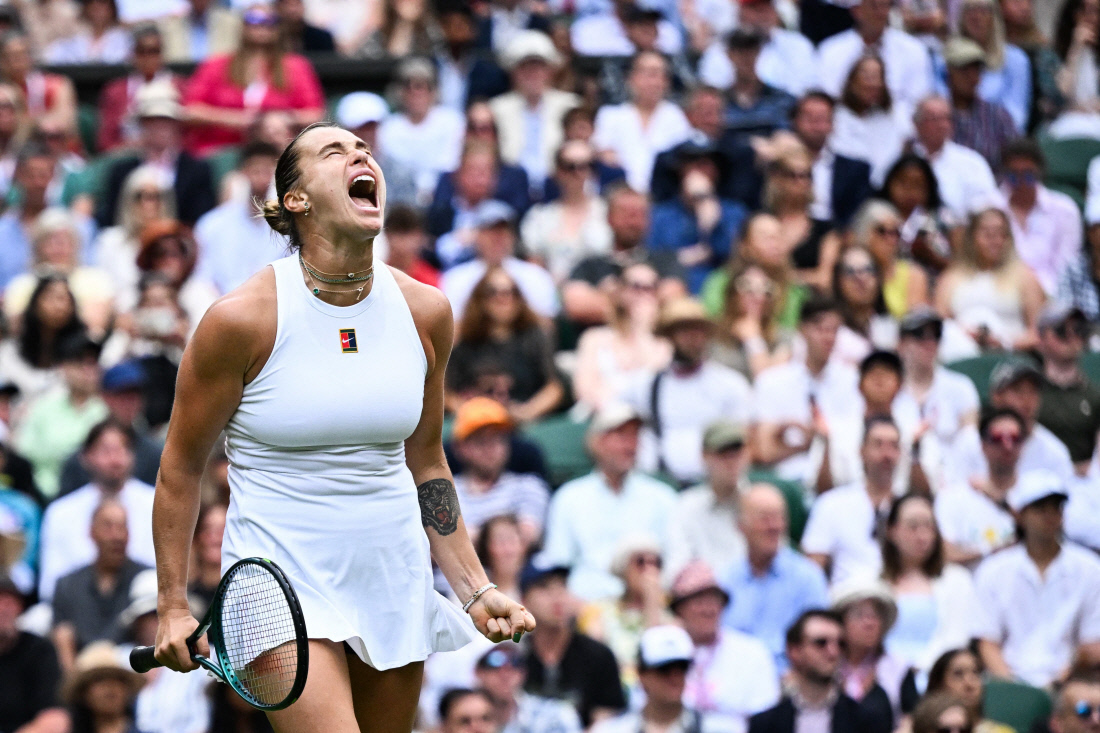 ‘톱5’ 유일한 생존자 사발렌카 “더는 이변 없길”