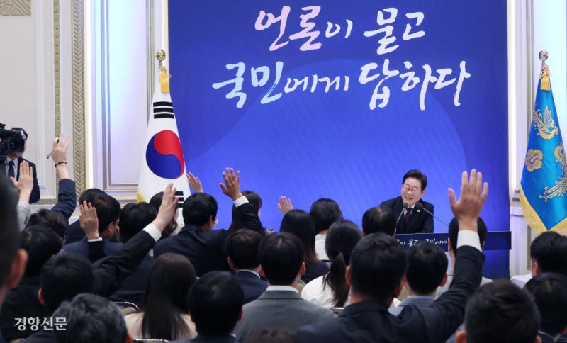 “수사·기소권 분리 검찰개혁, 추석 전에 얼개 나올 것”