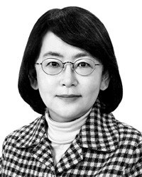 [신경아의 조각보 세상]성평등가족부가 청년들 마음 바꿀 수 있으려면