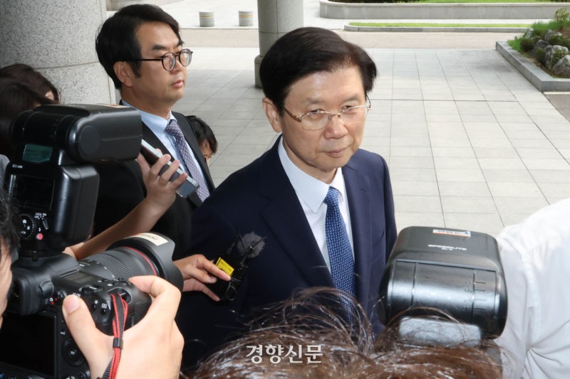 내란특검, <b>박종준</b> 전 경호처장·이진하 경비안전본부장 소환···<b>체포</b>저...