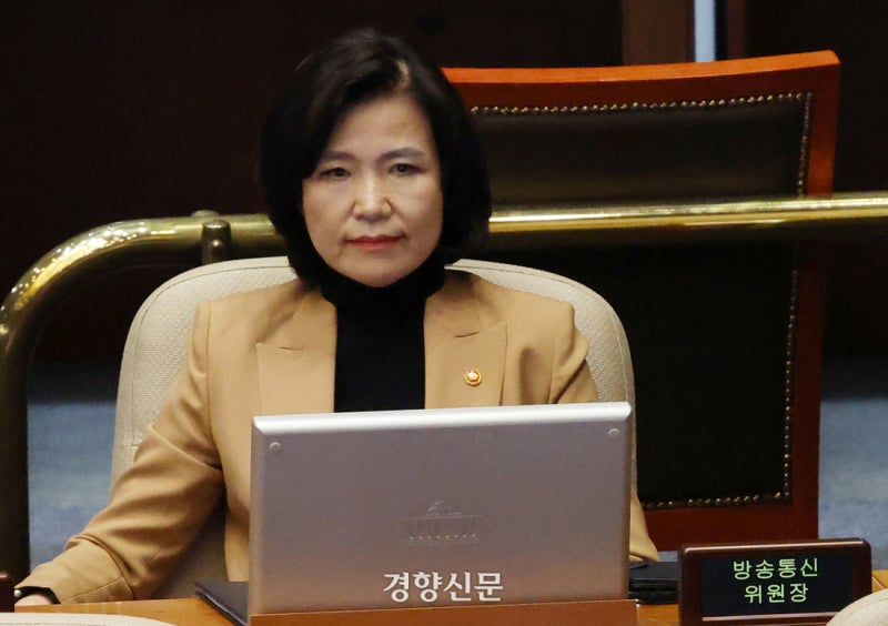 [단독]‘재난 방송 컨트롤타워’ 이진숙 방통위원장, <b>집중호우</b> 난리통에...