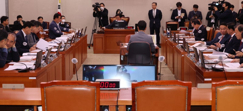 [속보]‘가격안정제’ <b>농안법 개정안</b>, 농해수위 법안소위 통과