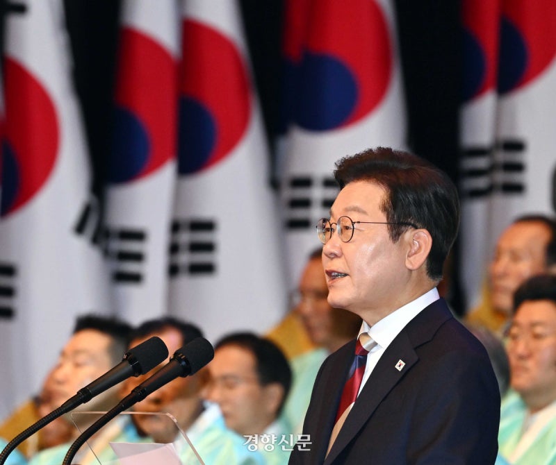 <b>대통령 대북</b> 메시지에 국힘 “김정은 대변인···국민 인내심 시험 말...