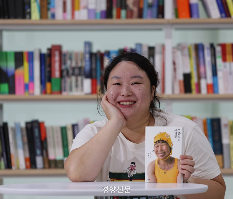 “문학은 ‘나 저 마음 알아’라고 말하는 일”[문학, 일로 합니다]