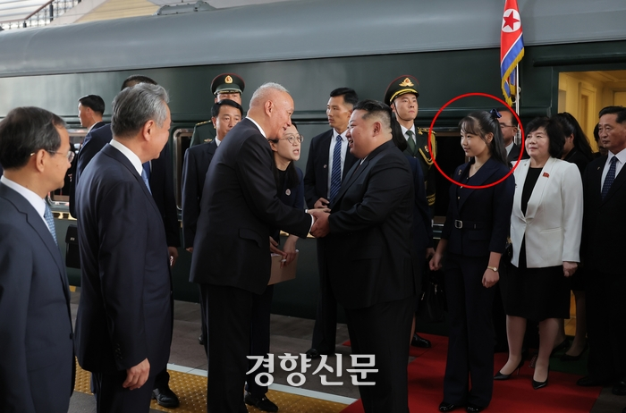 [여적]백두혈통 ‘4대 세습’