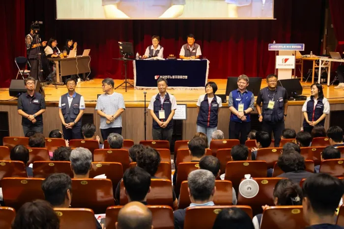 [사설] 민주노총 ‘사회적 대화’ 복귀, 민생·노동 답 찾는 회의체 되길