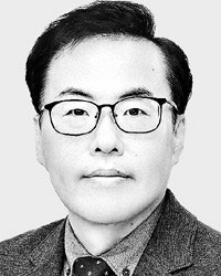 [역사와 현실]스프레차투라, 천재의 기술