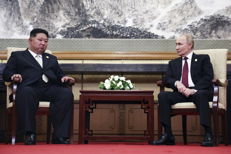 한·미·일 견제 의지…‘전략적 친밀감’ 보여준 북·중·러