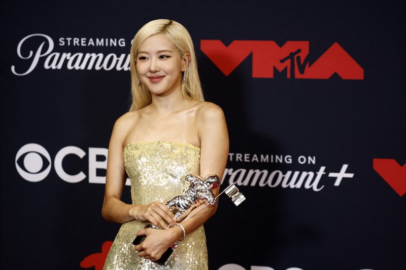 ‘MTV VMA 2관왕’ 로제 “16살의 저에게 이 상을 바친다”