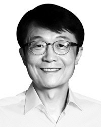 [송용진의 수학 인문학 산책]교육부 장관, 정말 중요한 자리입니다