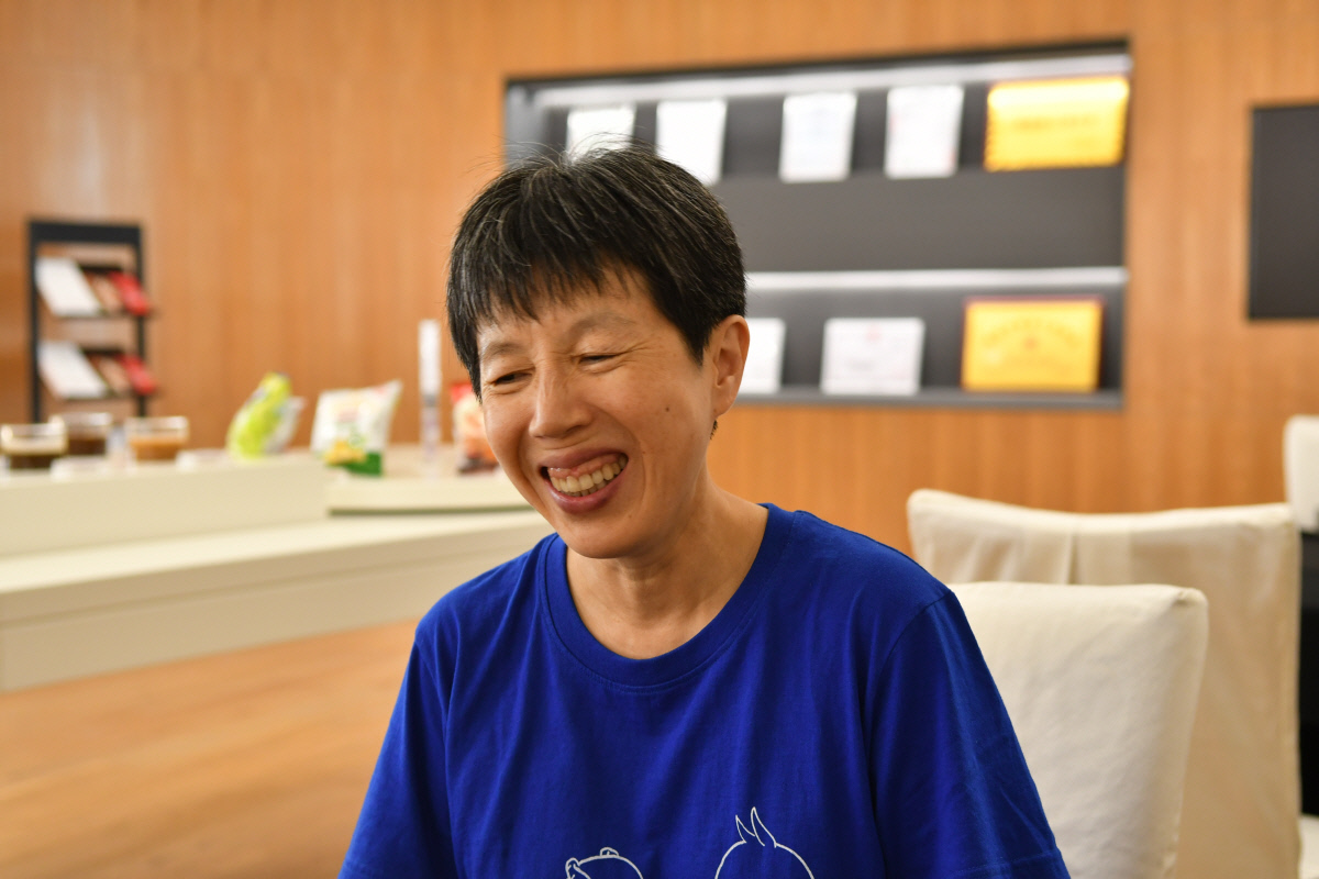 ‘반상의 철녀’ 루이나이웨이 “60세 넘은 지금도 바둑은 나에게 행복”