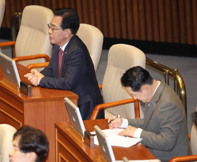 [사설]“제발 그리 됐으면”, 노상원 수첩 비호한 송언석 제정신인가