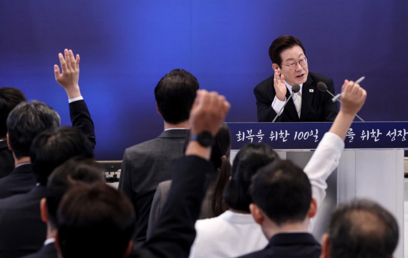 검찰개혁은 “정부 주도” 내란재판부 “위헌 아냐”